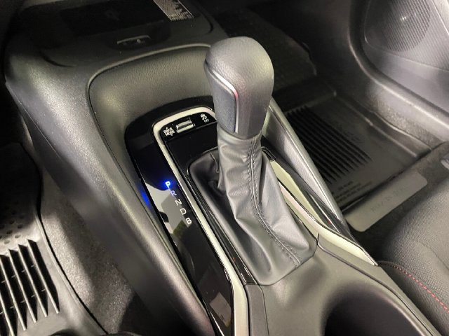 Used 2026 Toyota Corolla SE w/ SE Package FWD image 8