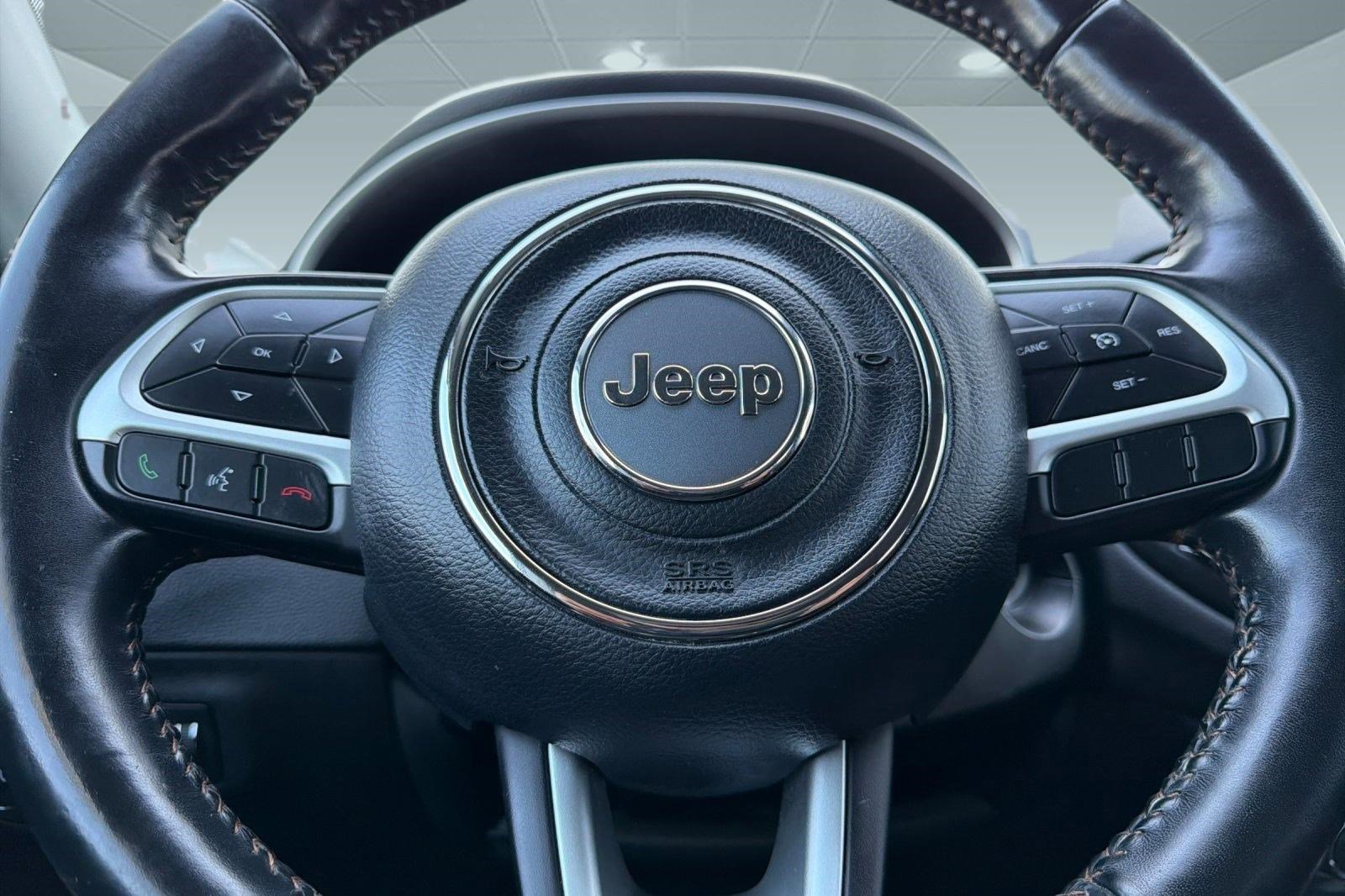 Used 2020 Jeep Compass Latitude image 16