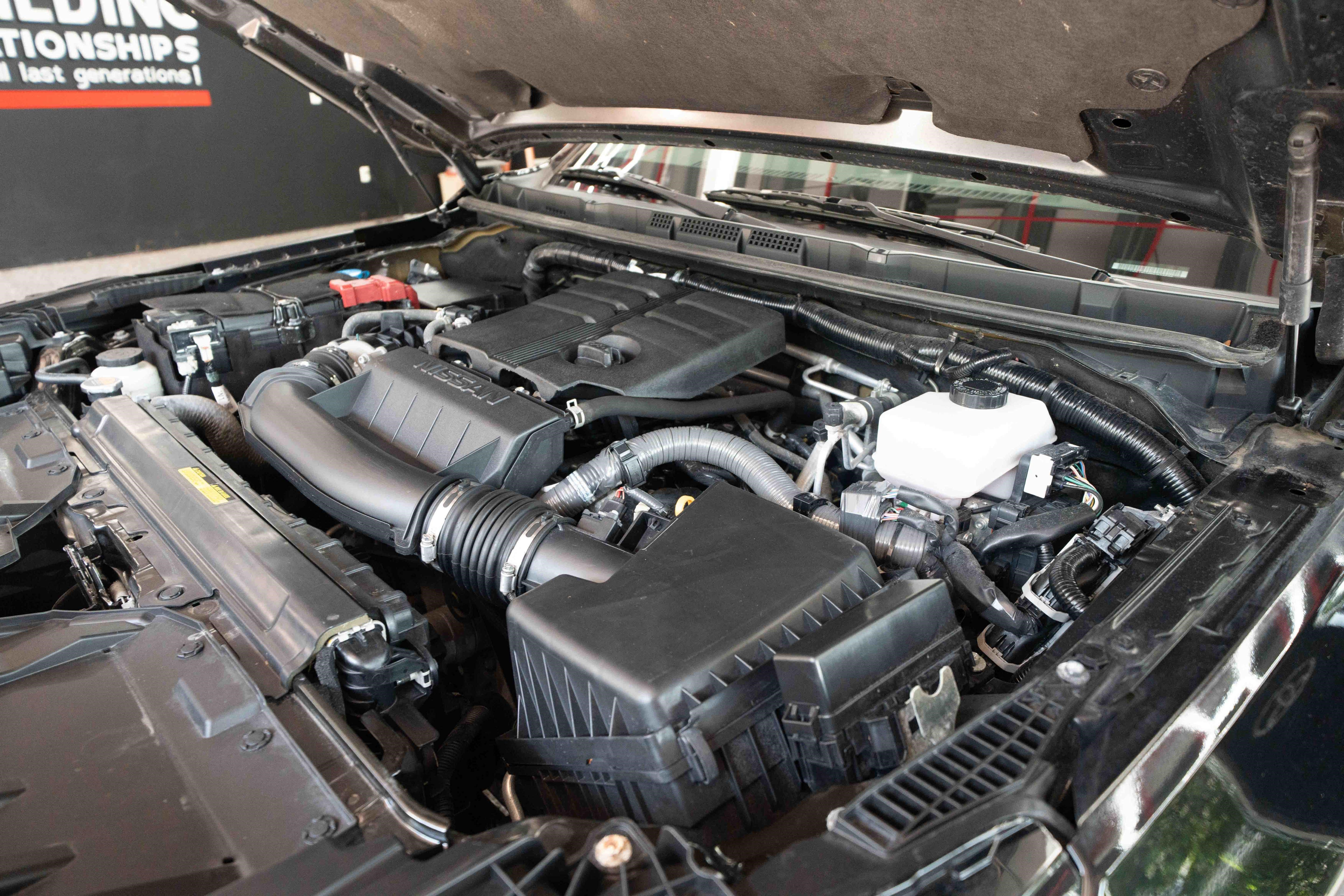 Used 2024 Nissan Frontier SV w/ Hardbody Edition AWD/4WD image 32