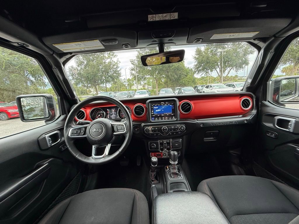 Used 2020 Jeep Wrangler Unlimited Rubicon w/ Dual Top Group image 15