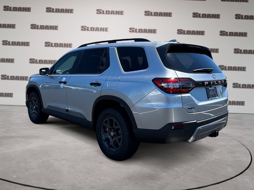 New 2026 Honda Pilot TrailSport image 3