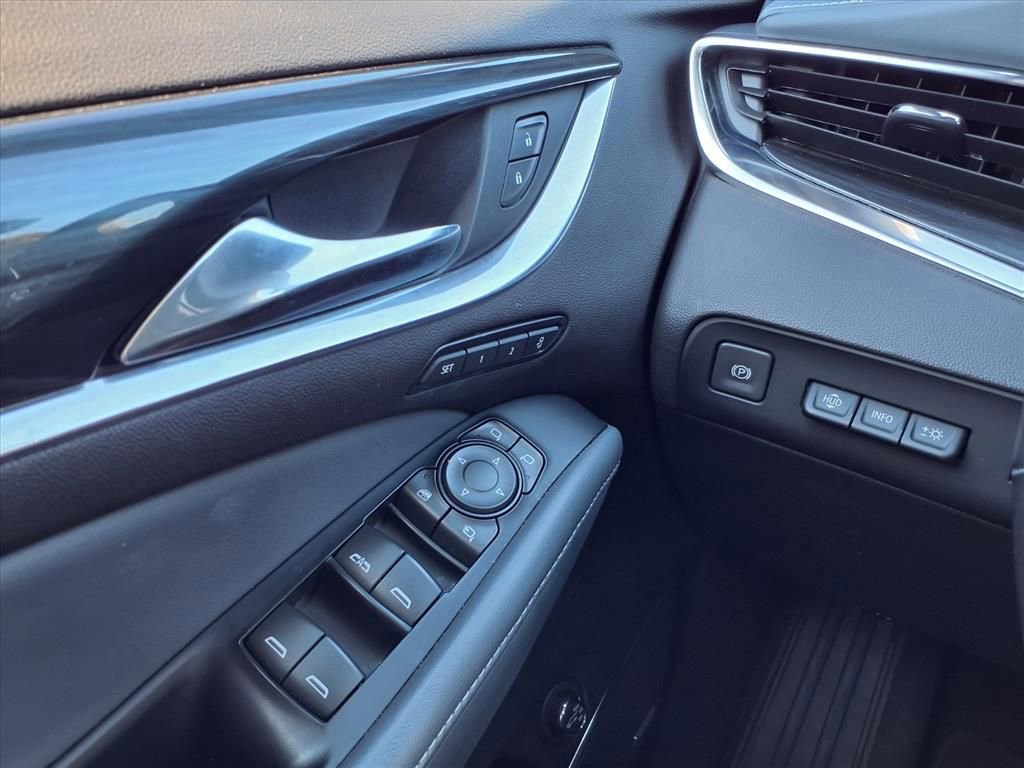 Used 2024 Buick Enclave Premium image 22