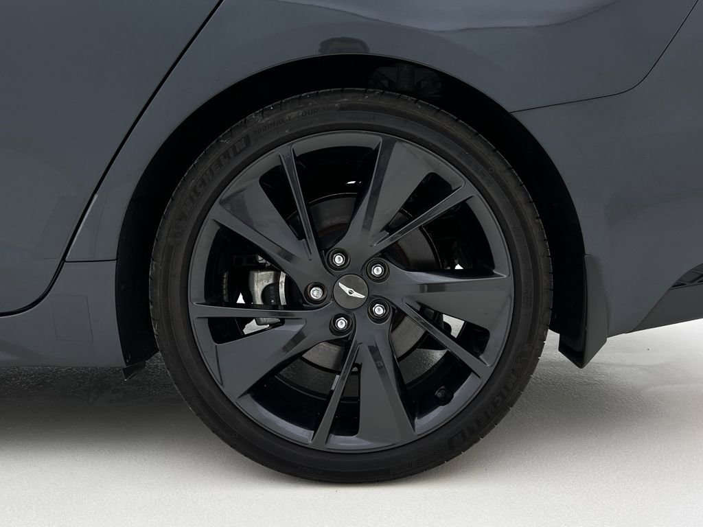 Used 2023 Genesis G70 2.0T w/ Sport Prestige Package image 28
