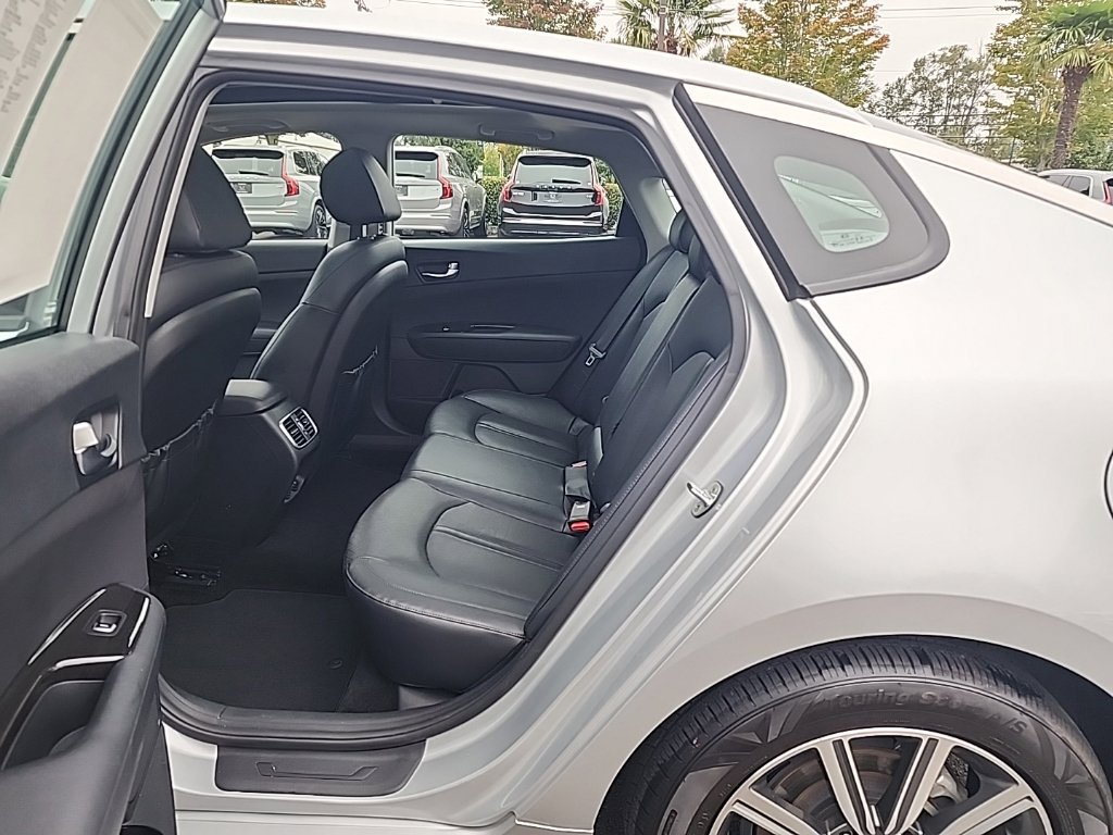 Used 2020 Kia Optima Premium FWD image 14