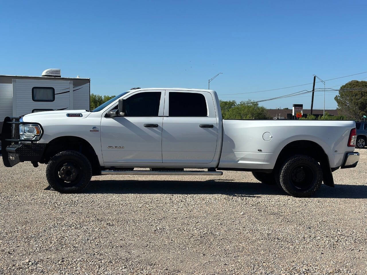 Used 2019 RAM 3500 Tradesman AWD/4WD image 3