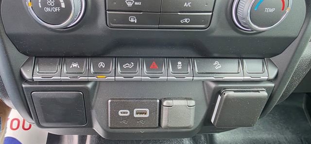 Used 2024 Chevrolet Silverado 1500 W/T w/ Z71 Off-Road Package image 22