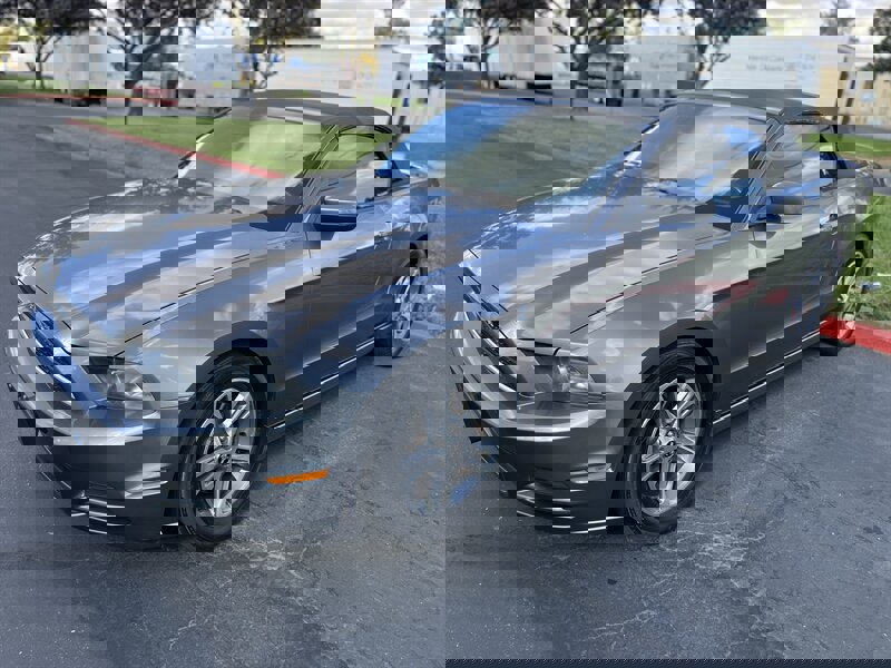 Used 2014 Ford Mustang Premium w/ Equipment Group 201A image 6