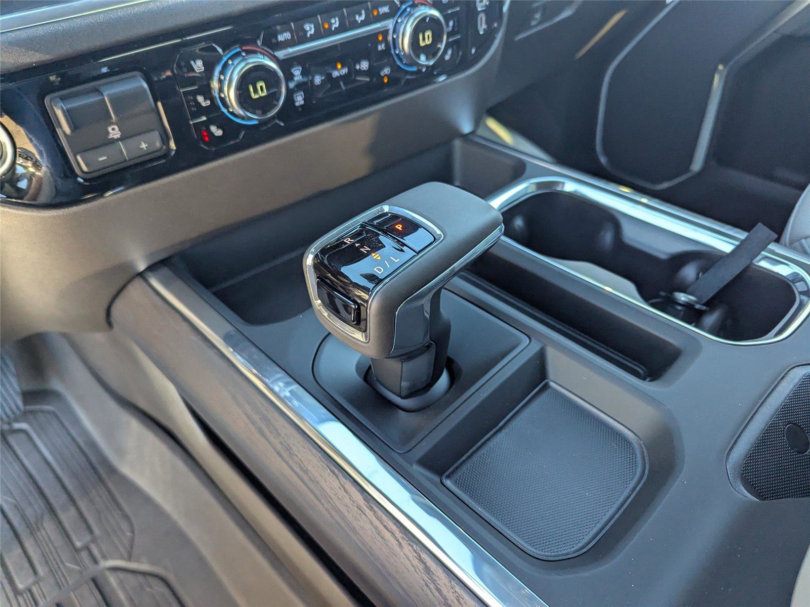 New 2026 GMC Sierra 1500 SLT w/ SLT Premium Plus Package image 20