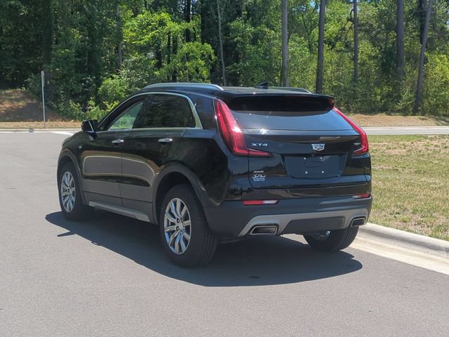 Used 2022 Cadillac XT4 Premium Luxury w/ Safety Alert Package AWD/4WD image 11