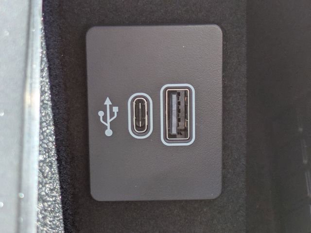 New 2026 Lincoln Navigator L Reserve w/ Jet Appearance Package image 23