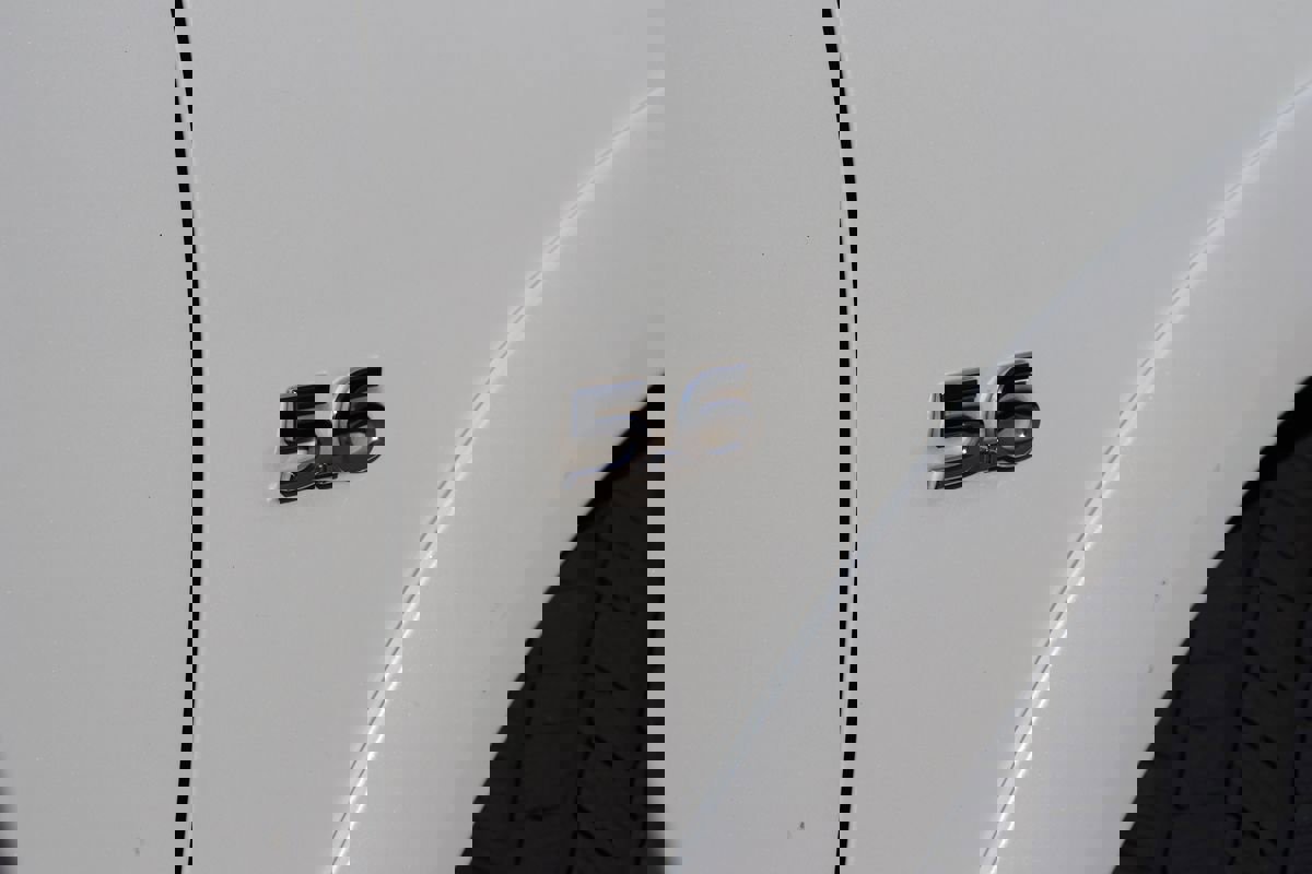 Used 2016 INFINITI QX80 Luxe w/ 22" Wheel Package image 6