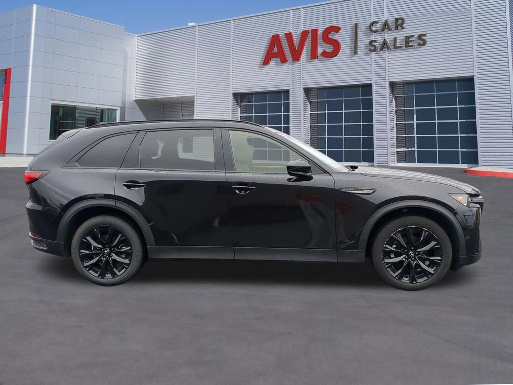 Used 2025 MAZDA CX-90 3.3 Turbo w/ Premium Sport Pkg image 5