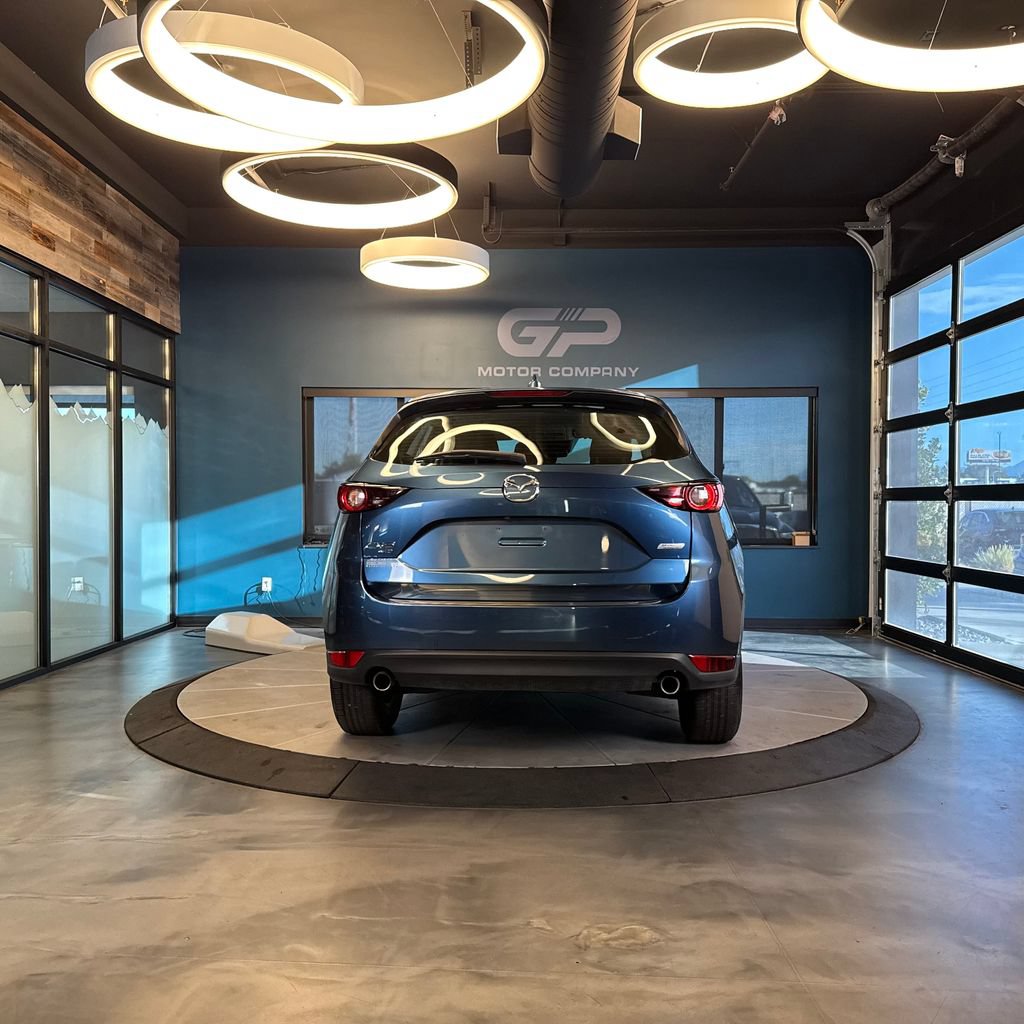 Used 2017 MAZDA CX-5 Sport AWD/4WD image 4