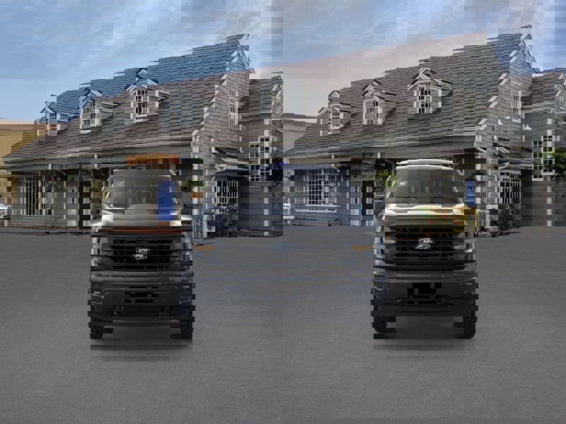 New 2025 Ford F150 XLT w/ Equipment Group 303A High image 28