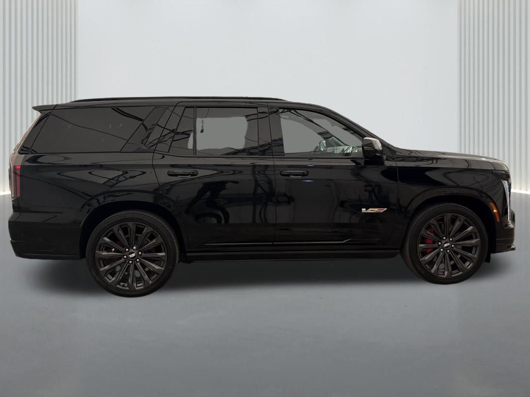 New 2025 Cadillac Escalade V image 4