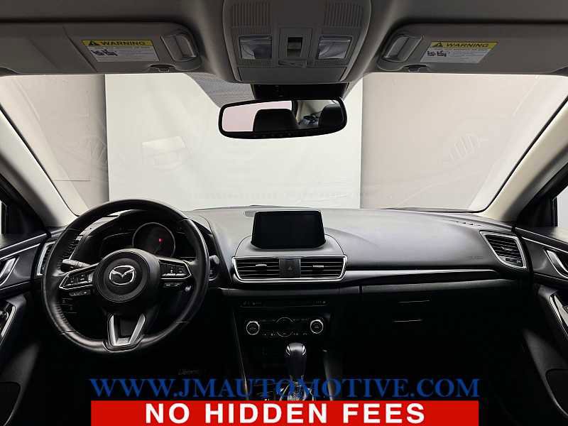 Used 2018 MAZDA MAZDA3 Grand Touring w/ Premium Equipment Package FWD image 12