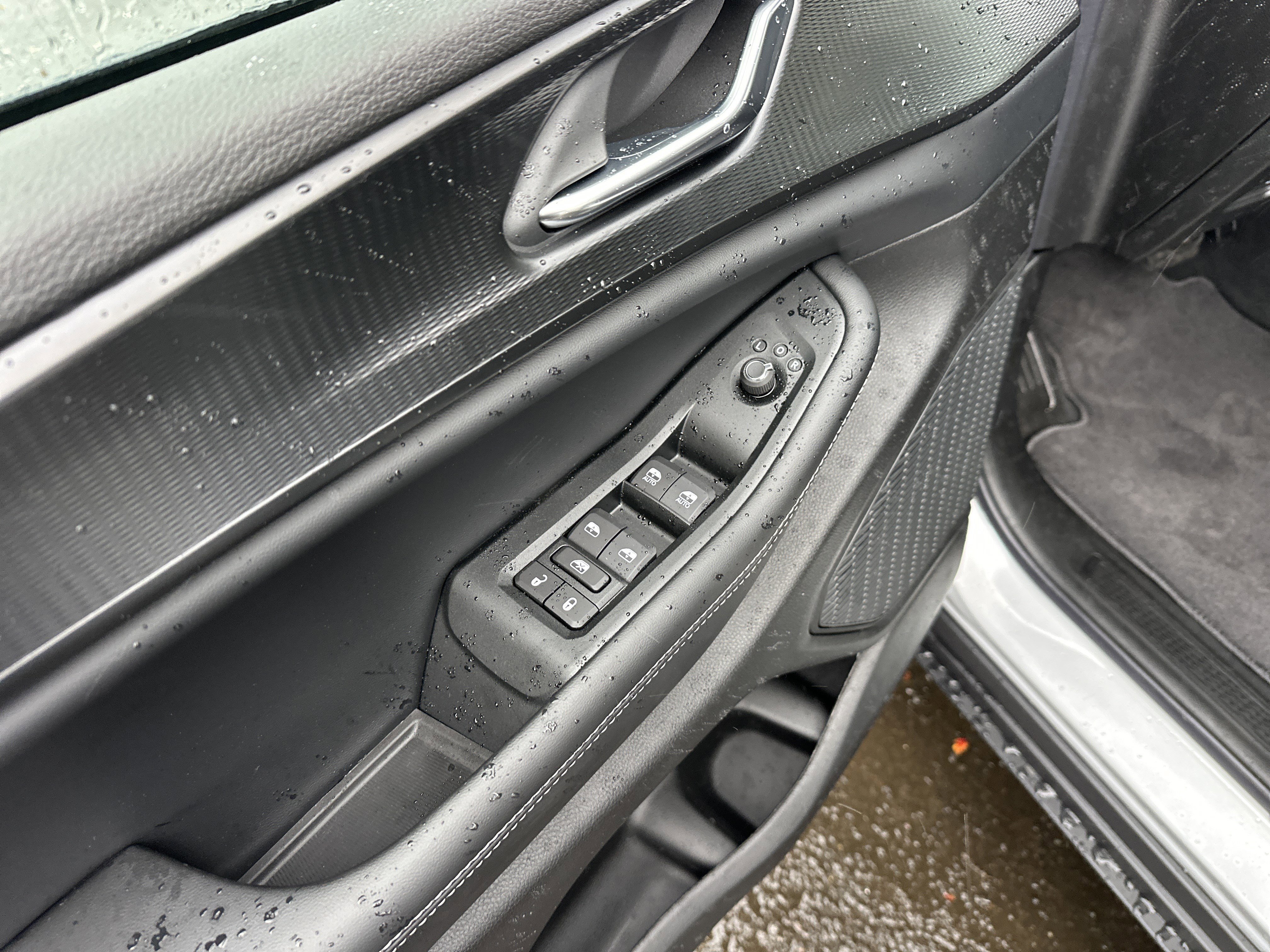 New 2025 Jeep Grand Cherokee Laredo X w/ Luxury Tech Group I image 14