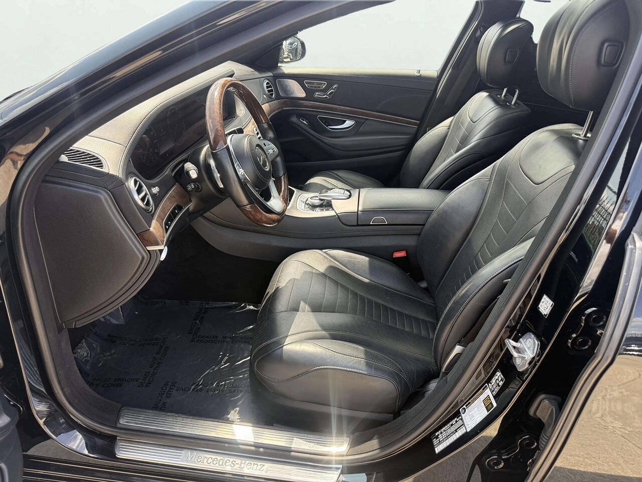 Used 2019 Mercedes-Benz S 560 4MATIC Sedan image 9
