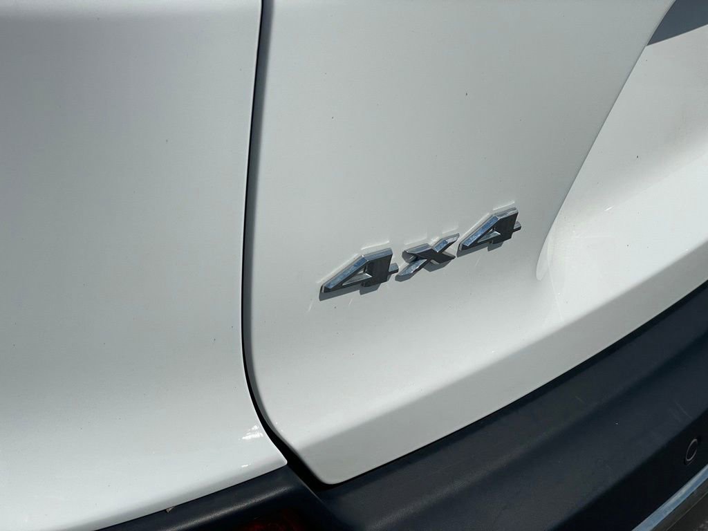 Used 2019 Jeep Cherokee Limited image 33