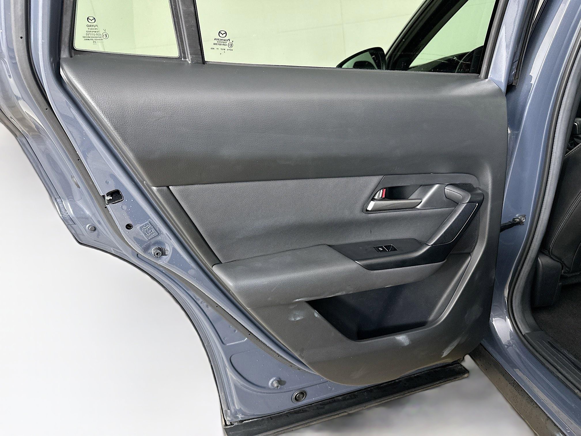 Used 2025 MAZDA CX-50 AWD 2.5 Hybrid w/ Premium Pkg image 26