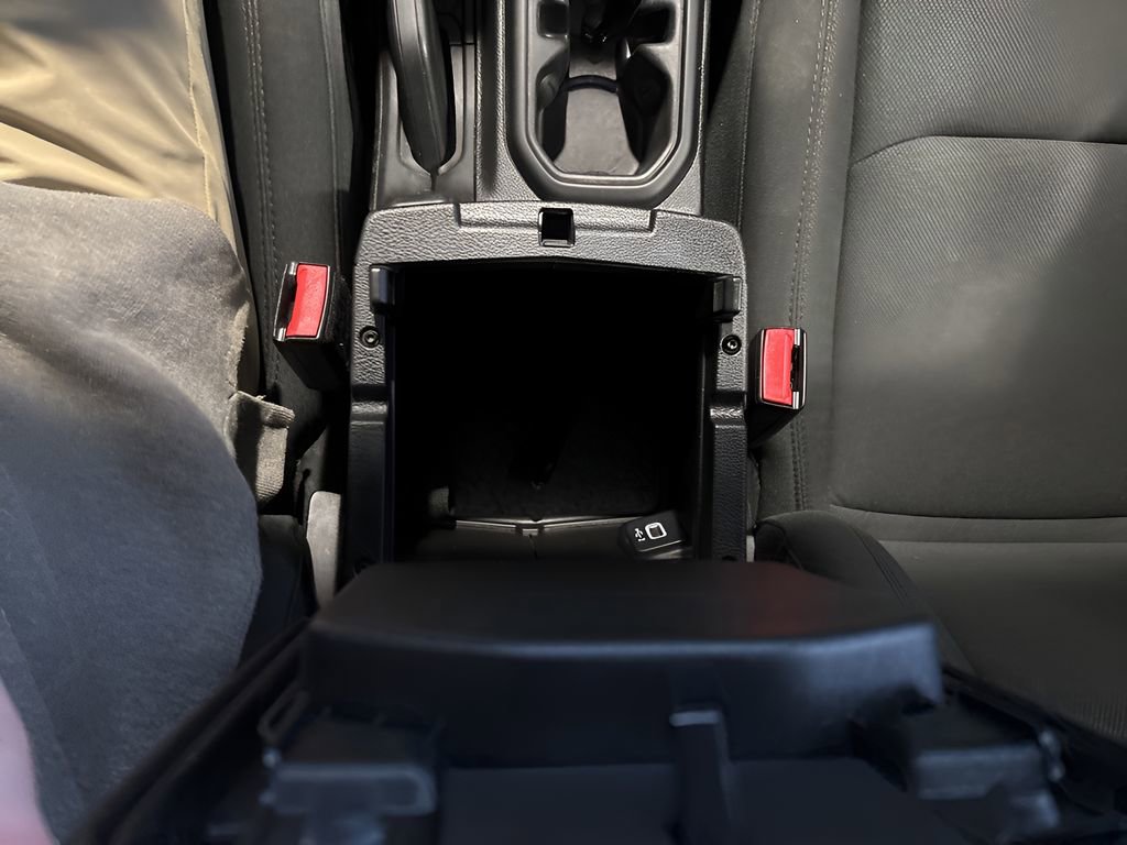 Used 2023 Jeep Wrangler Sport image 20