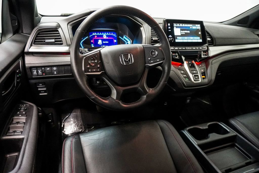 Used 2023 Honda Odyssey Sport image 14