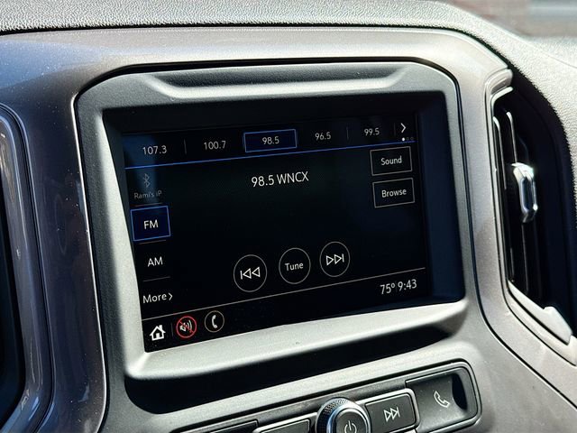 Used 2019 Chevrolet Silverado 1500 Custom Trail Boss w/ Custom Convenience Package image 15