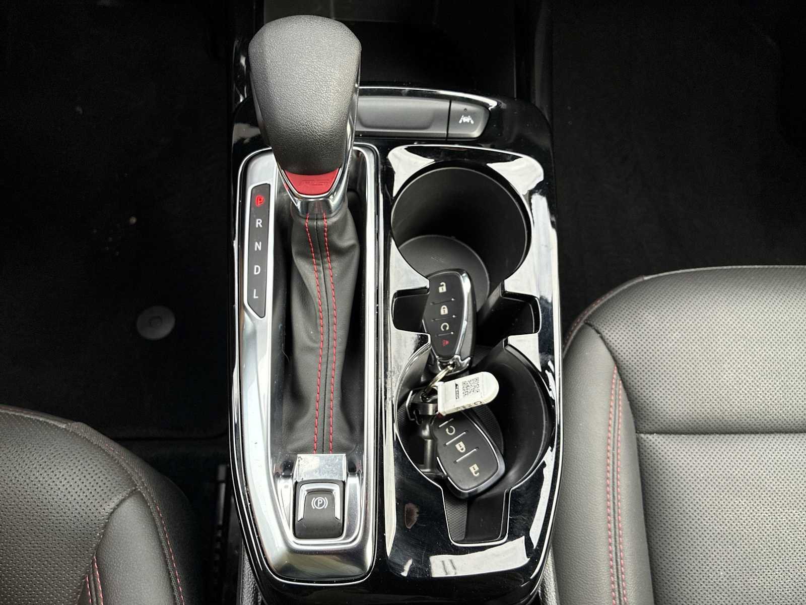 Certified 2024 Chevrolet Trax RS w/ Driver Confidence Package image 15