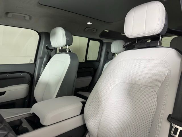 New 2026 Land Rover Defender 110 X image 5
