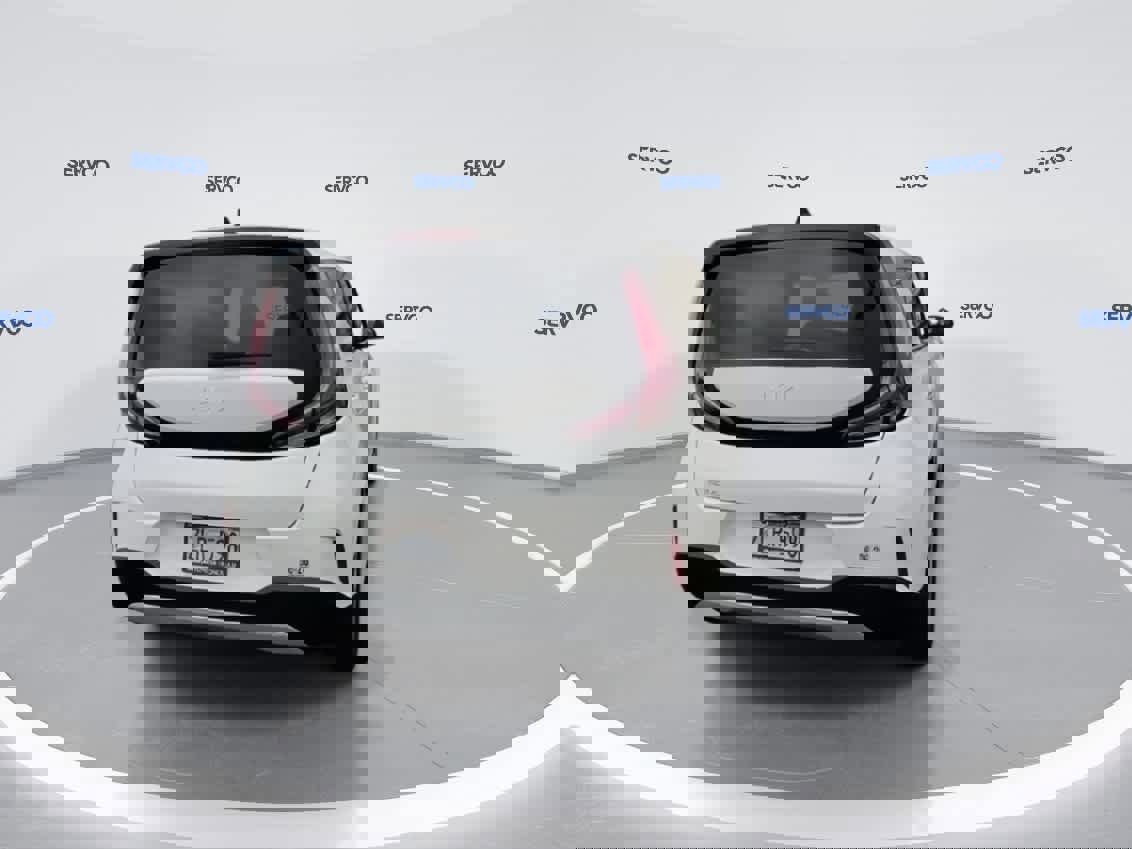 Used 2023 Kia Soul LX w/ LX Technology Package image 8