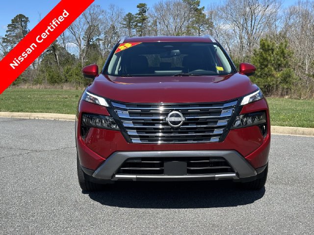Certified 2025 Nissan Rogue SL AWD/4WD image 2