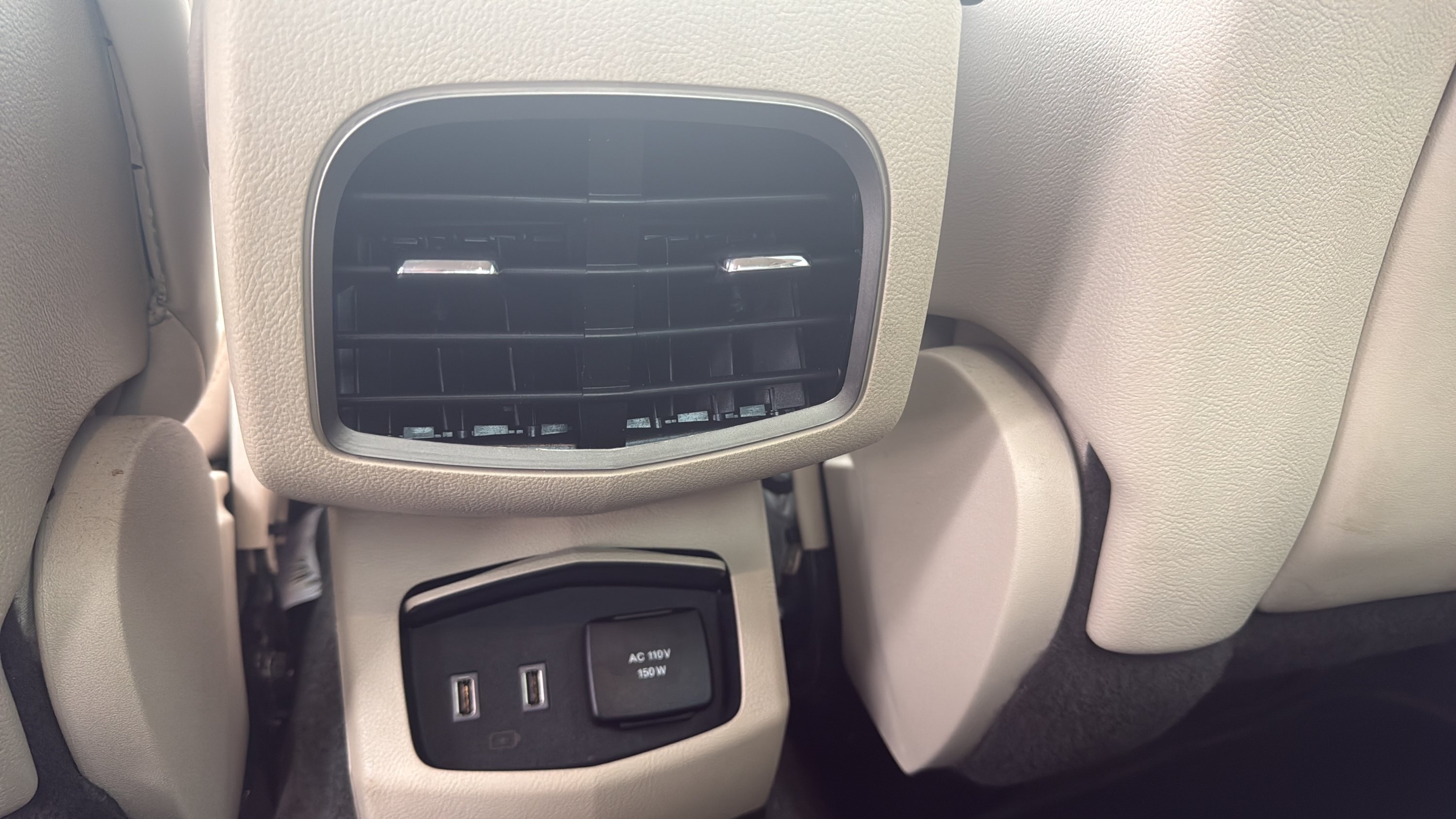 Used 2017 Lincoln MKZ Reserve FWD image 23