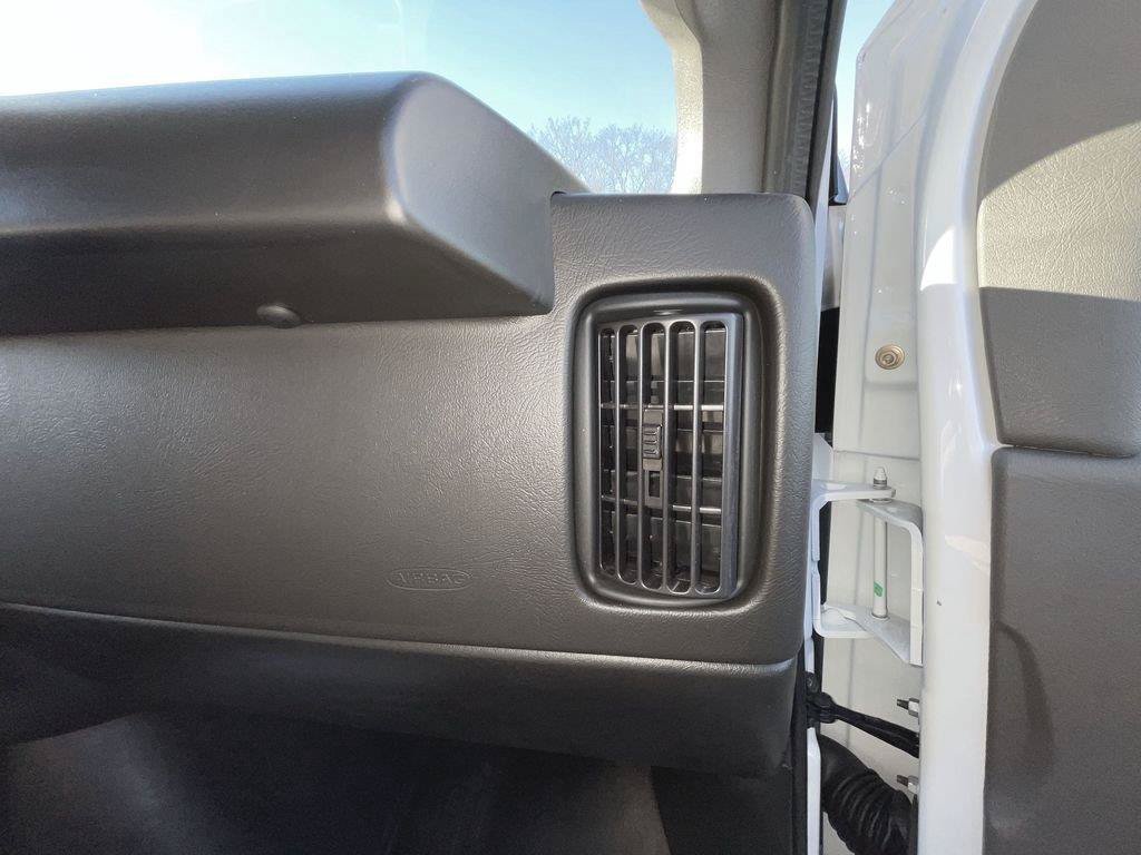 New 2025 GMC Savana 3500 w/ Power Convenience Package RWD image 25