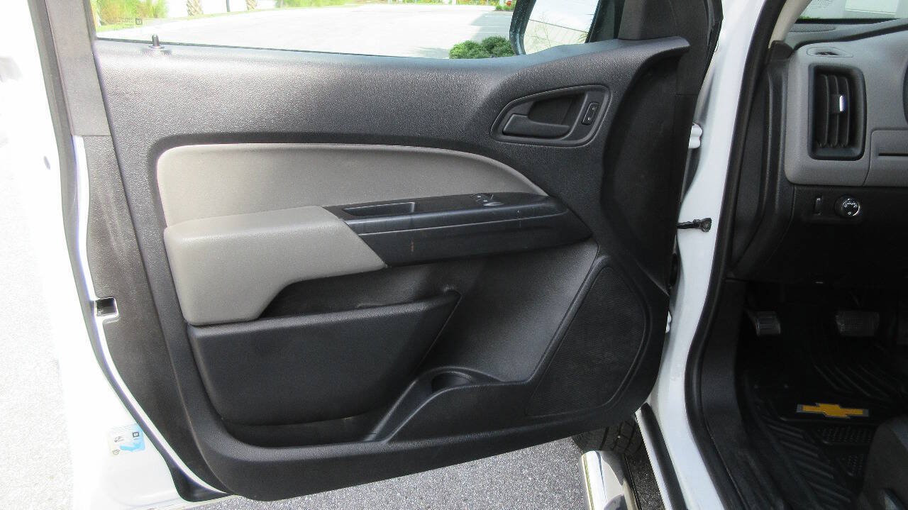 Used 2019 Chevrolet Colorado W/T w/ WT Convenience Package RWD image 12