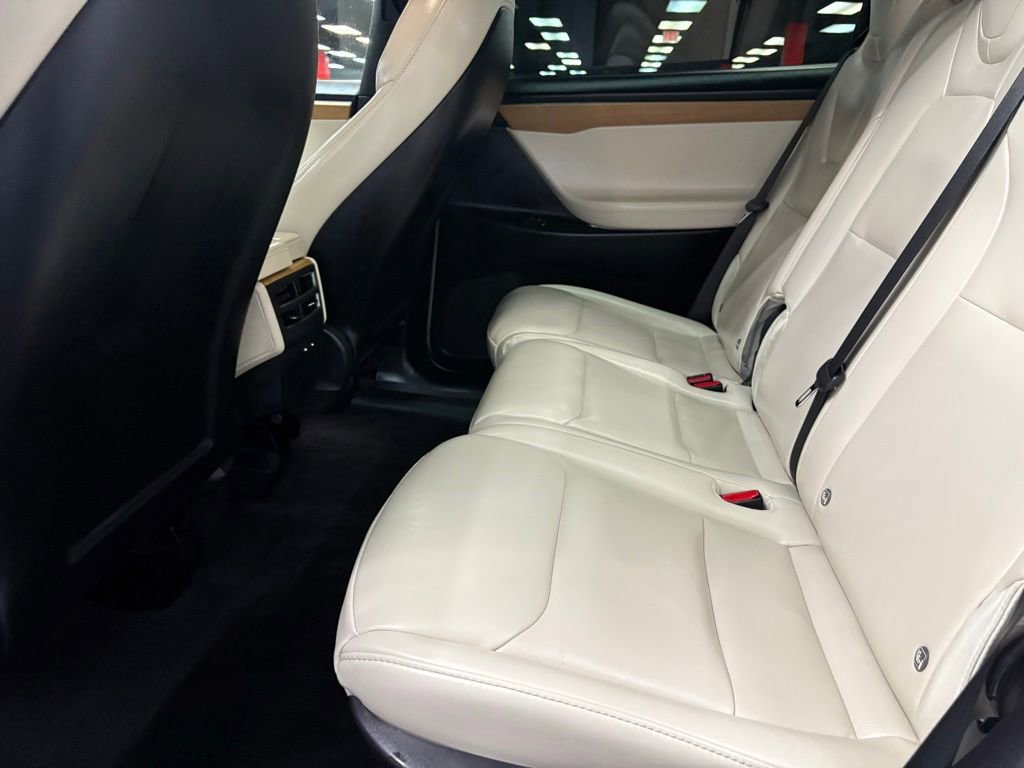 Used 2020 Tesla Model X Long Range AWD/4WD image 40