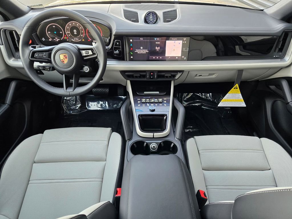 New 2026 Porsche Cayenne Coupe AWD/4WD image 13