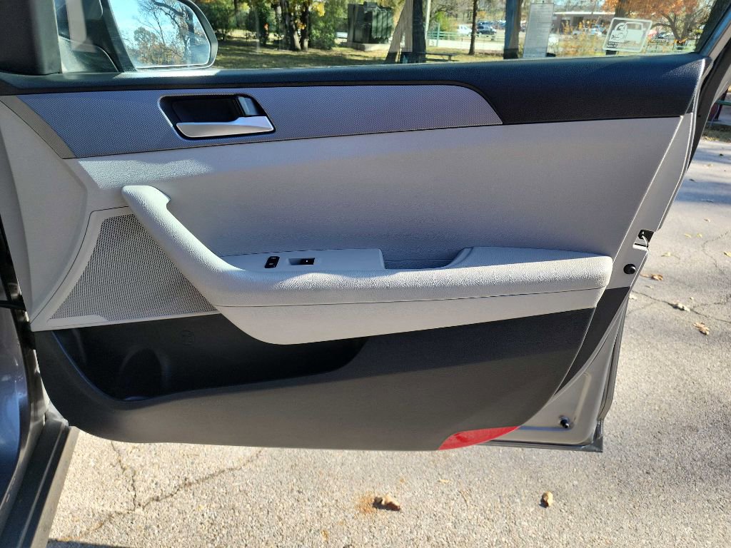 Used 2019 Hyundai Sonata ECO image 33