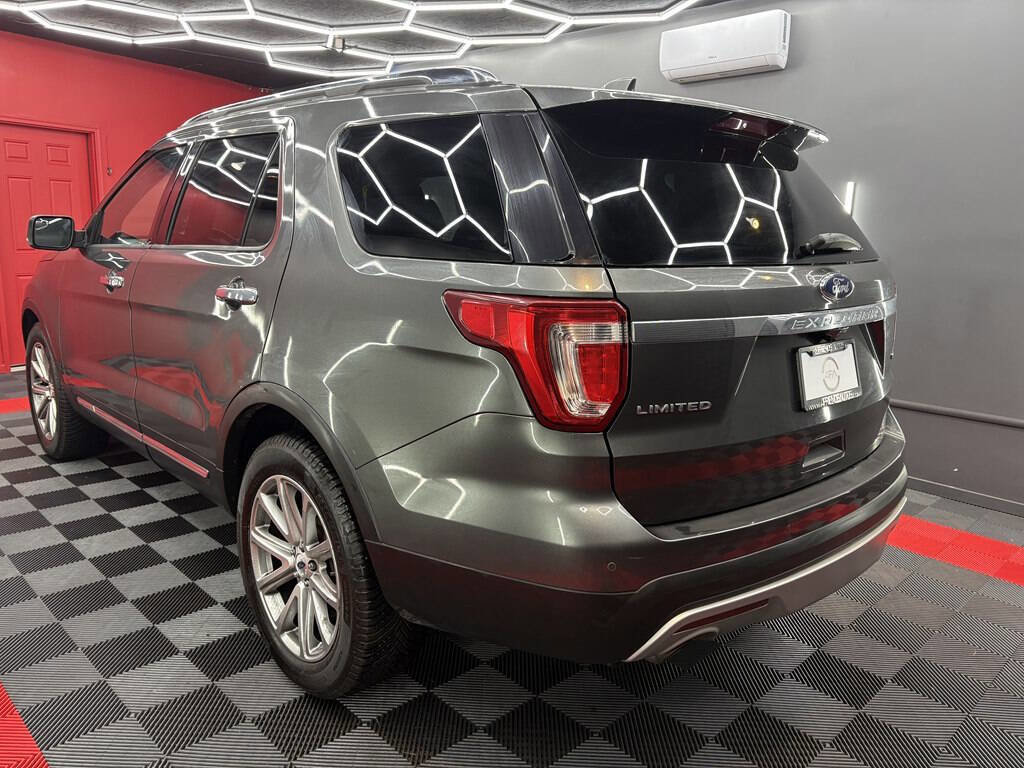Used 2016 Ford Explorer Limited image 6