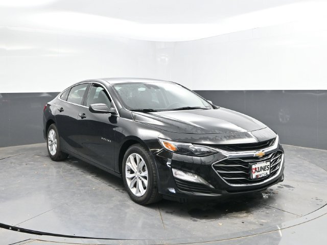 Used 2025 Chevrolet Malibu LT FWD image 4