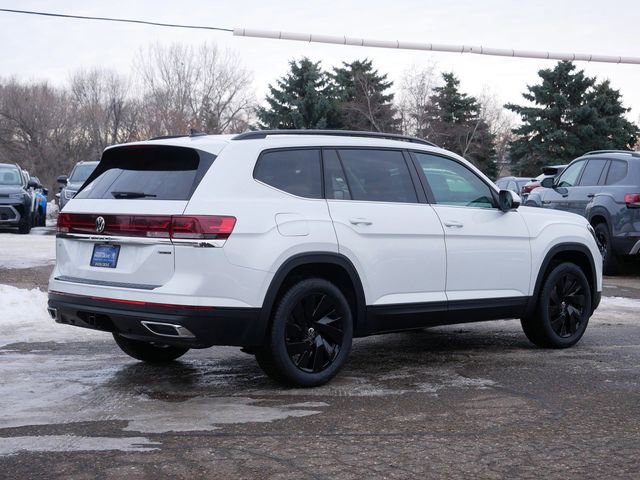 New 2026 Volkswagen Atlas SE image 2