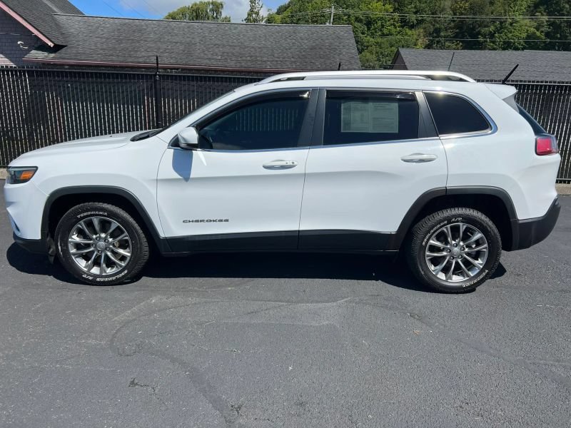 Used 2020 Jeep Cherokee Latitude Plus FWD image 16