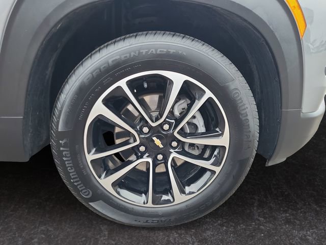 Used 2024 Chevrolet TrailBlazer LT w/ LT Cold Weather Package image 29