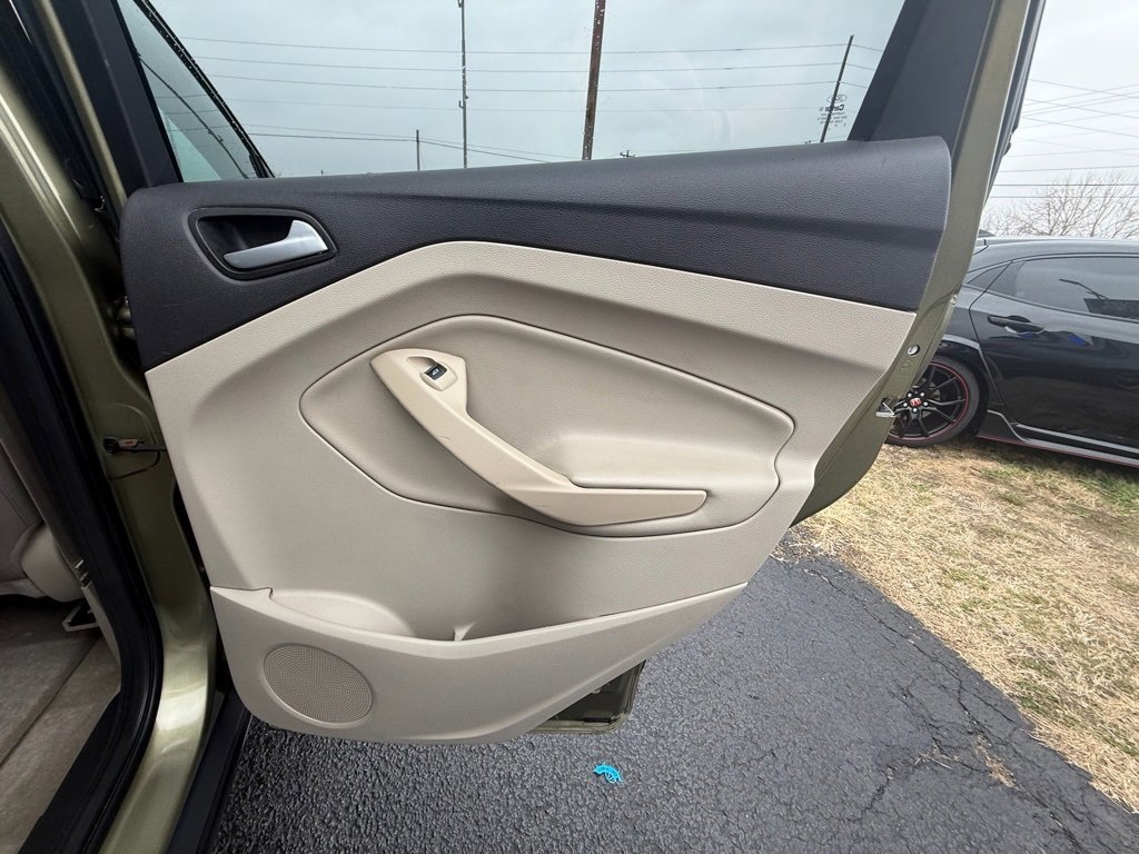 Used 2013 Ford Escape SE image 23