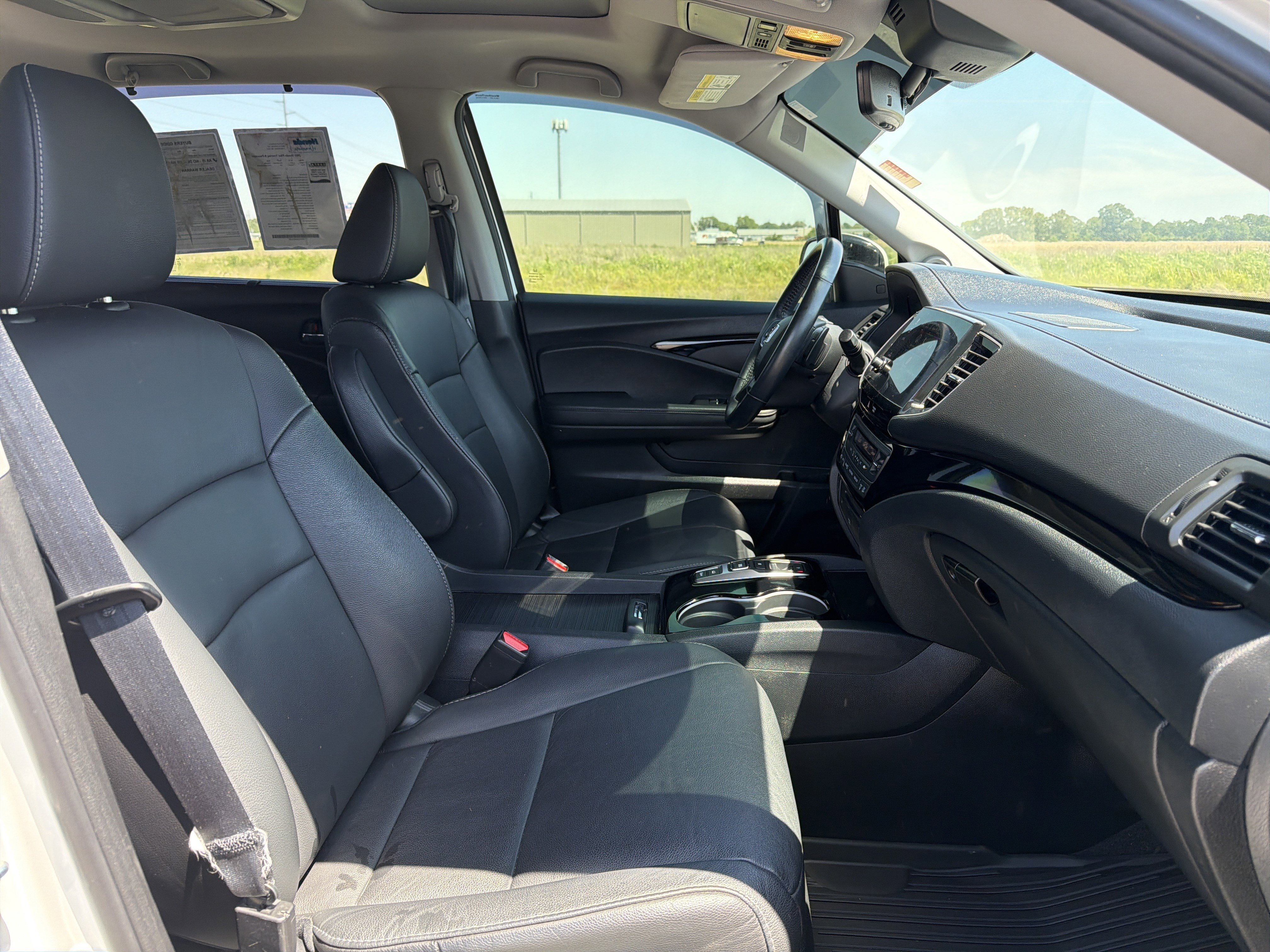 Certified 2022 Honda Pilot Touring image 14
