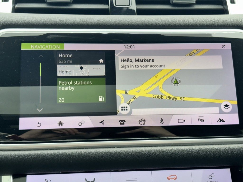 Used 2018 Land Rover Range Rover Sport HSE image 25