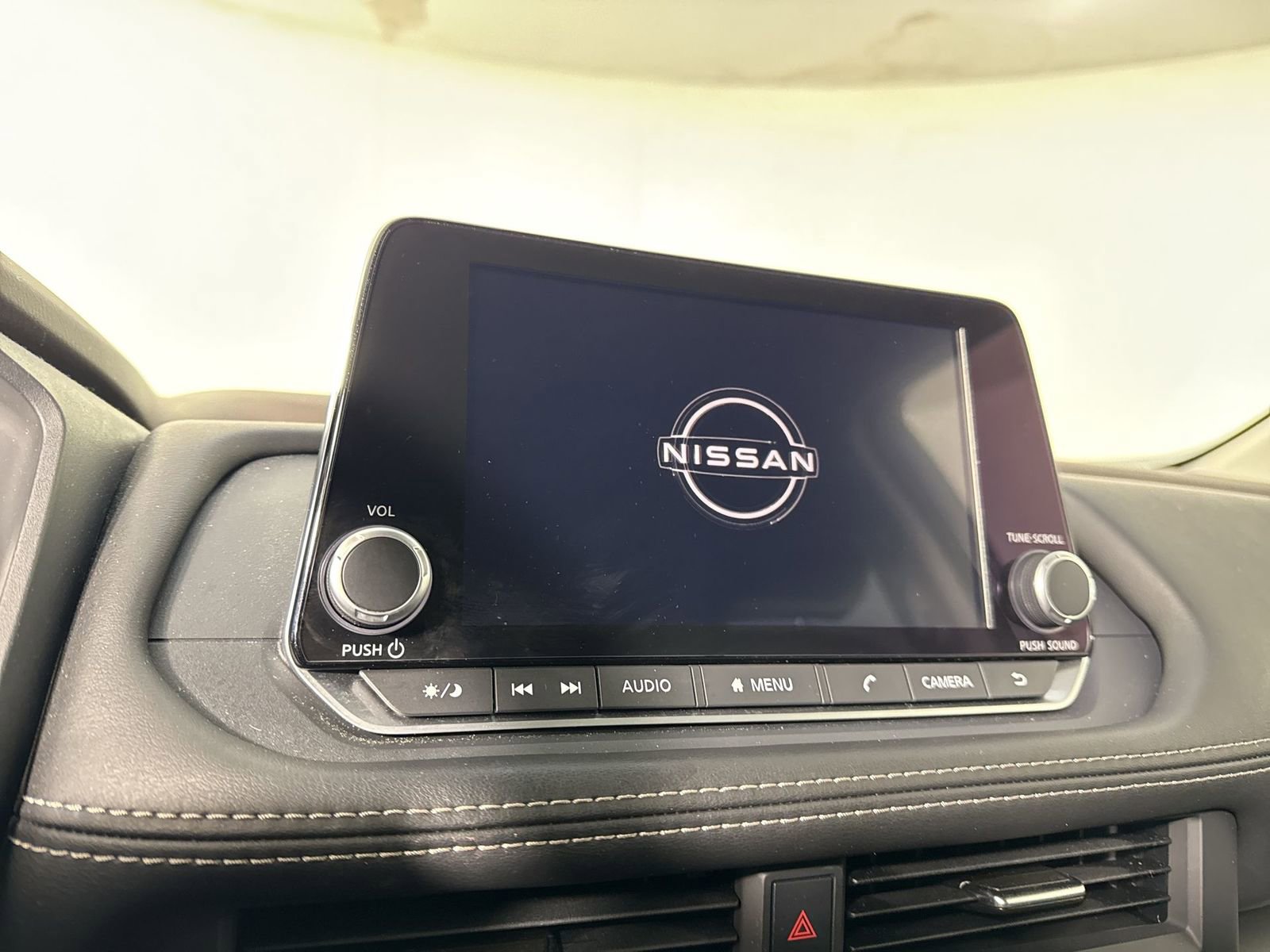 Certified 2023 Nissan Rogue SV image 6