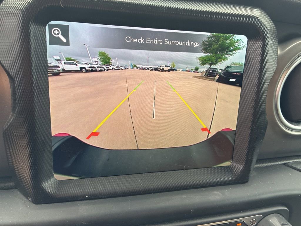 Used 2022 Jeep Gladiator Rubicon w/ LED Lighting Group image 14