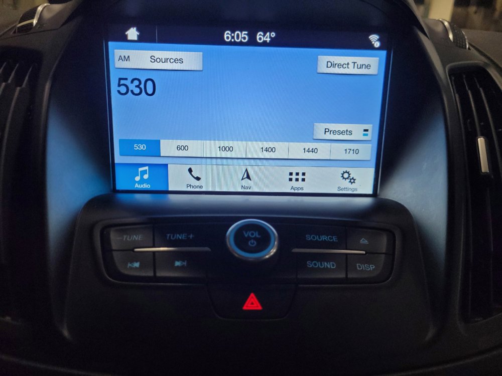 Used 2017 Ford Escape SE w/ SE Leather Comfort Package AWD/4WD image 25