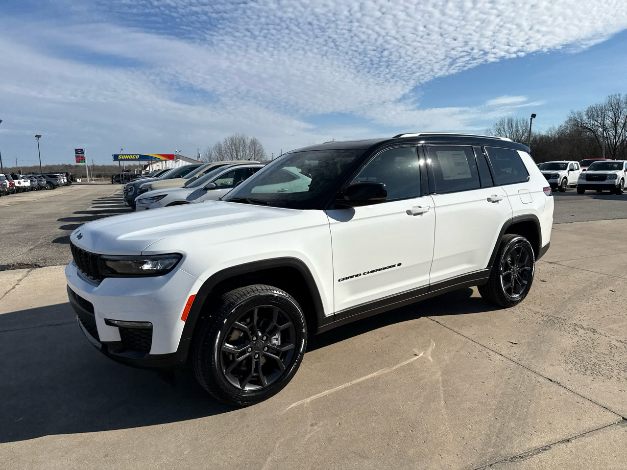 New 2025 Jeep Grand Cherokee L Limited image 15