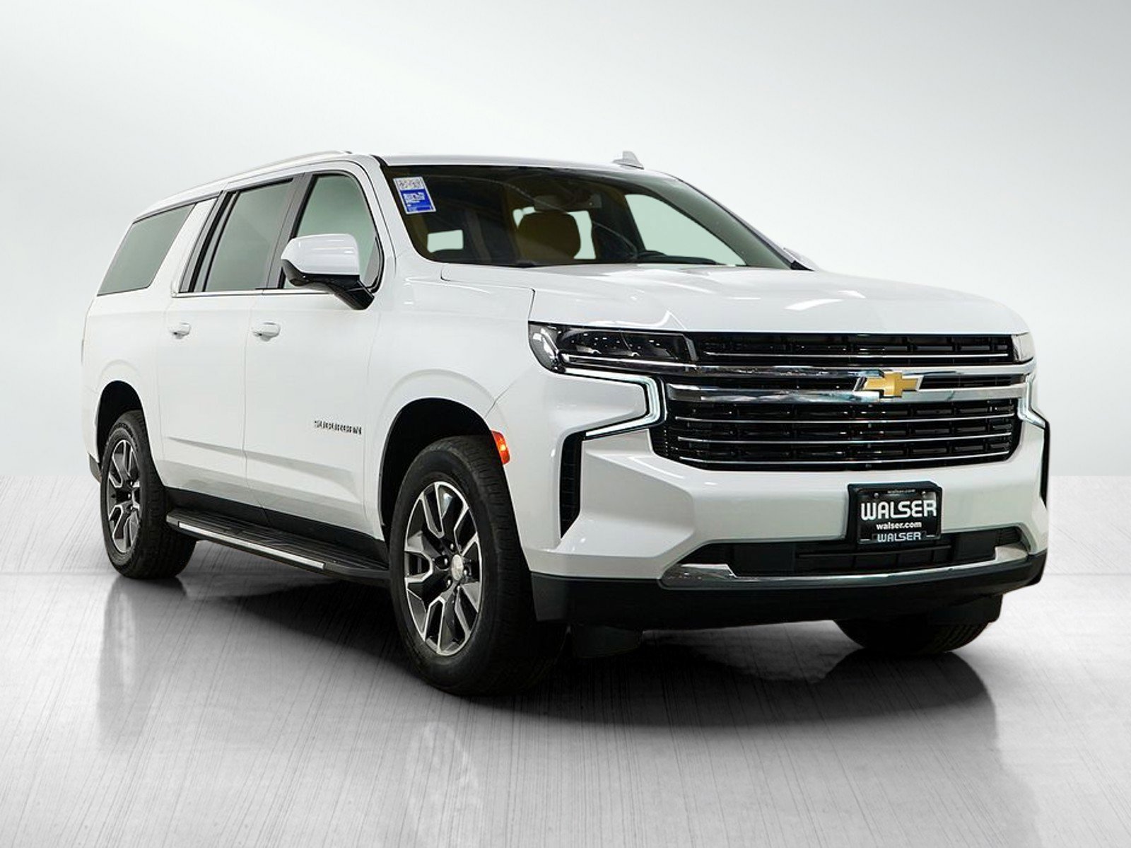 Used 2021 Chevrolet Suburban LT image 7